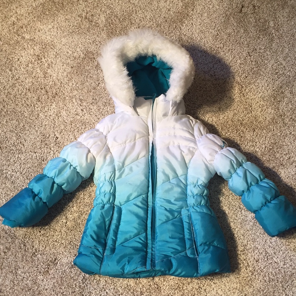 Adorable teal ombré little girls VERTICAL’9 jacket